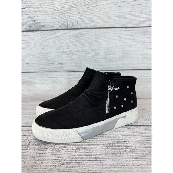 Blowfish Shoes - Blowfish Women's Black Wave-Zip Platform Sneaker Booties Size 10